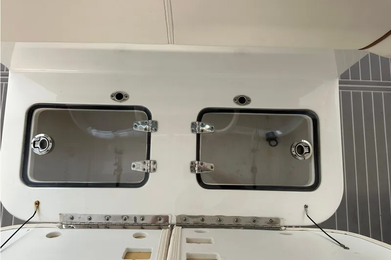 Slide: The Image of 2022 Sea Hunt Gamefish 30 Coffin Box, dual compartments, stainless steel hinges. - 28