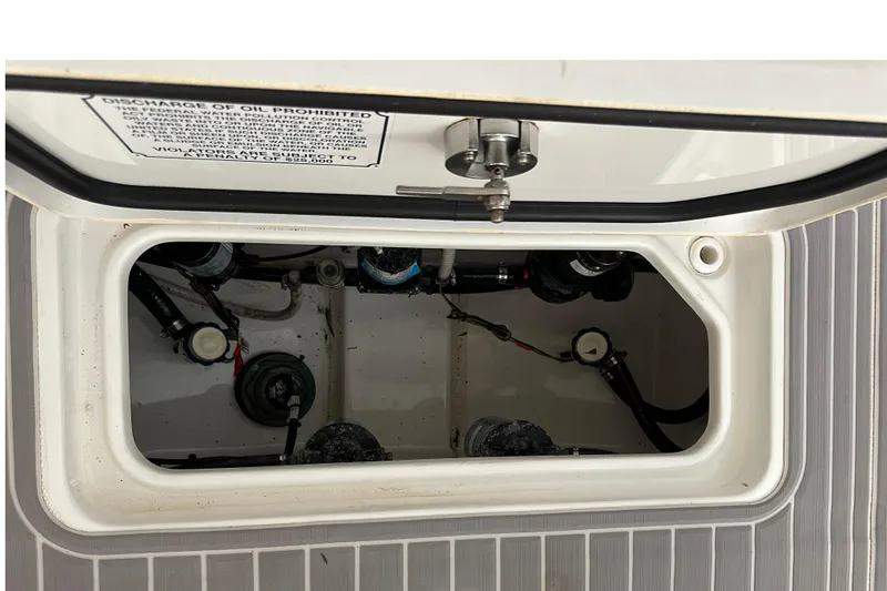 Slide: The Image of 2022 Sea Hunt Gamefish 30 Coffin Box interior view with open hatch. - 37