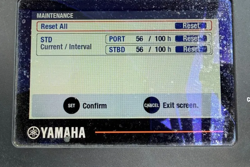 Slide: The Image of Yamaha maintenance screen displaying reset options for World Cat Glacier Bay Edition 2740, 2017 model. - 70