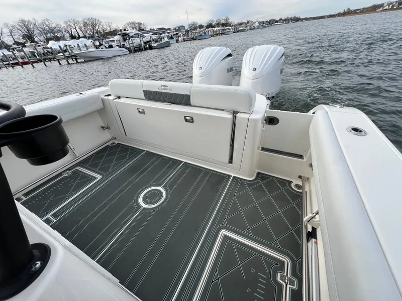 Slide: The Image of Cobia 280 Center Console 2024 - 16