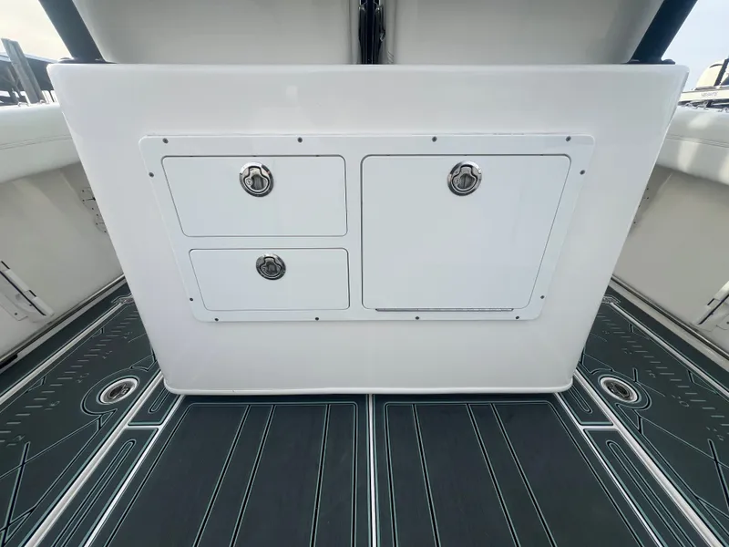 Slide: The Image of Cobia 280 Center Console 2024 - 21