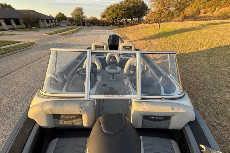 Slide: The Image of 2018 Tracker Targa 18 WT boat interior storage compartment. - 37