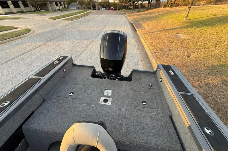 Slide: The Image of 2018 Tracker Targa 18 WT boat deck with storage compartments and fittings. - 75