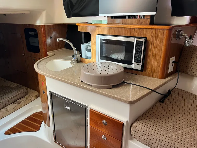 Slide: The Image of 2008 Tiara 315 Legasea Marine - 19