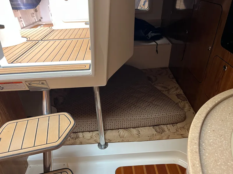 Slide: The Image of 2008 Tiara 315 Legasea Marine - 21