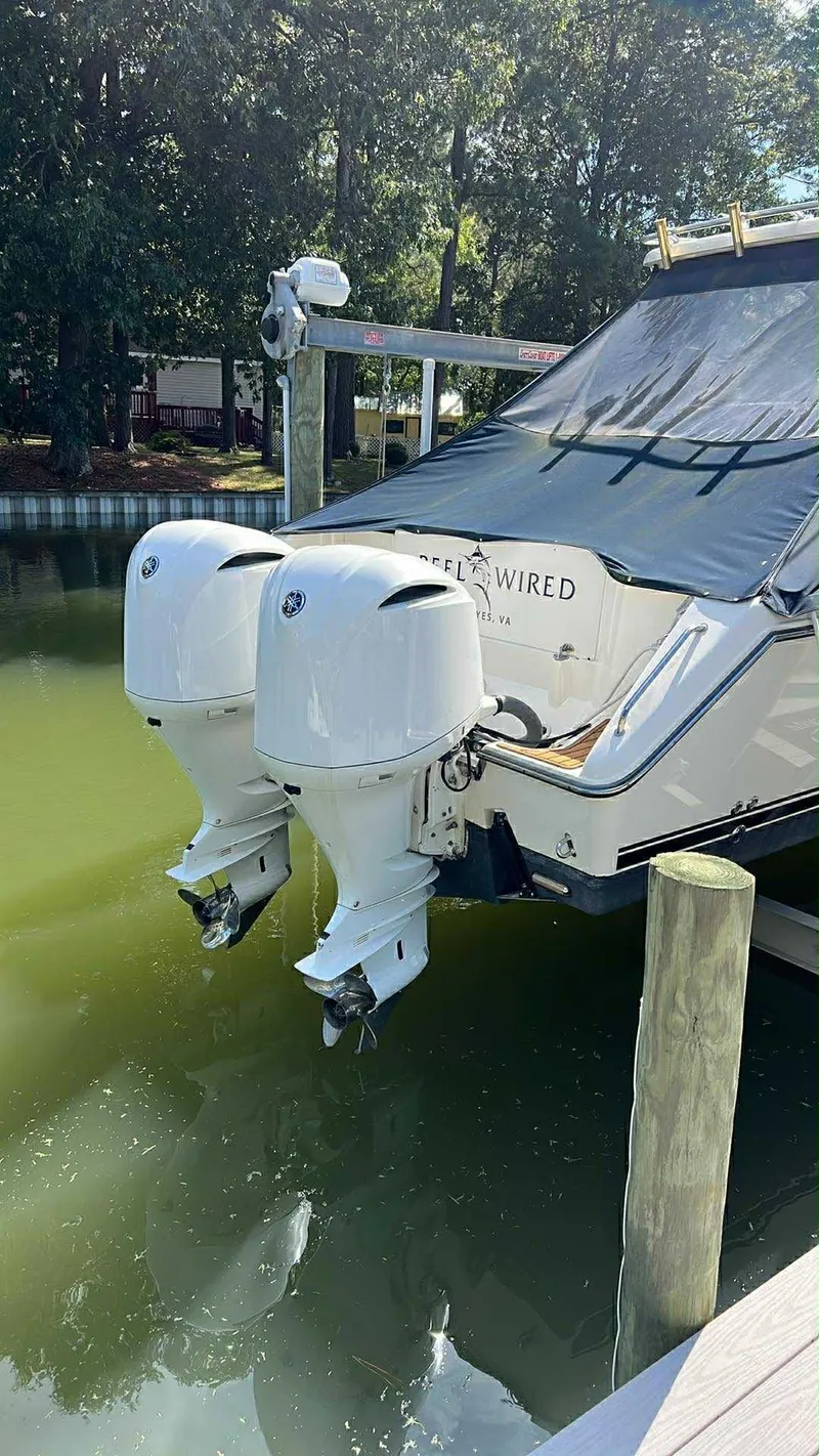 Slide: The Image of 2008 Tiara 315 Legasea Marine - 4