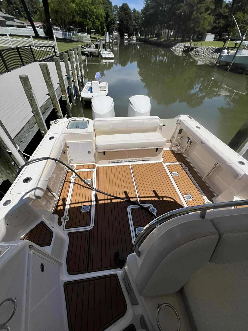 Slide: The Image of 2008 Tiara 315 Legasea Marine - 5