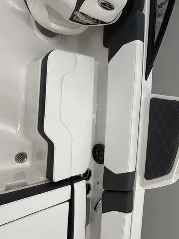 Slide: The Image of Chaparral 250 OSX 2026 - 17