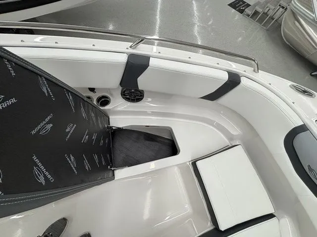 Slide: The Image of Chaparral 250 OSX 2026 - 34