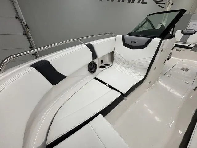 Slide: The Image of Chaparral 250 OSX 2026 - 37