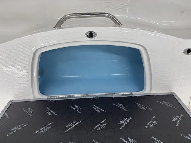 Slide: The Image of Chaparral 21 SSi OB 2026 - 11