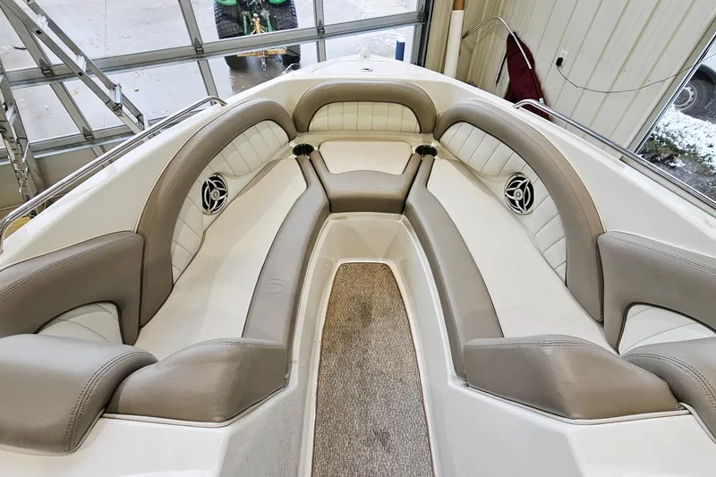 Slide: The Image of Interior of 2009 Yamaha Boats 232 Limited, featuring spacious seating and modern design. - 16