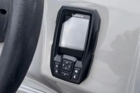 Slide: The Image of Garmin device on 2022 Bennington S 22 Quad Bench boat dashboard. - 18