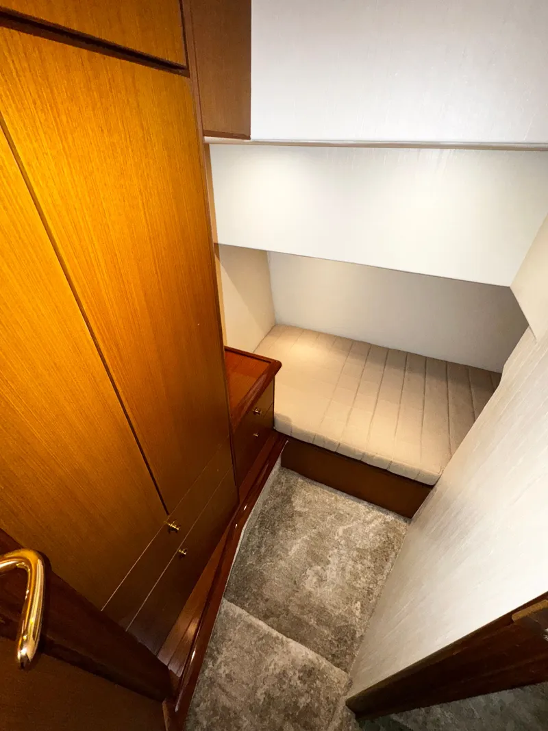 Slide: The Image of Ocean 46 Super Sport 2005 - 11