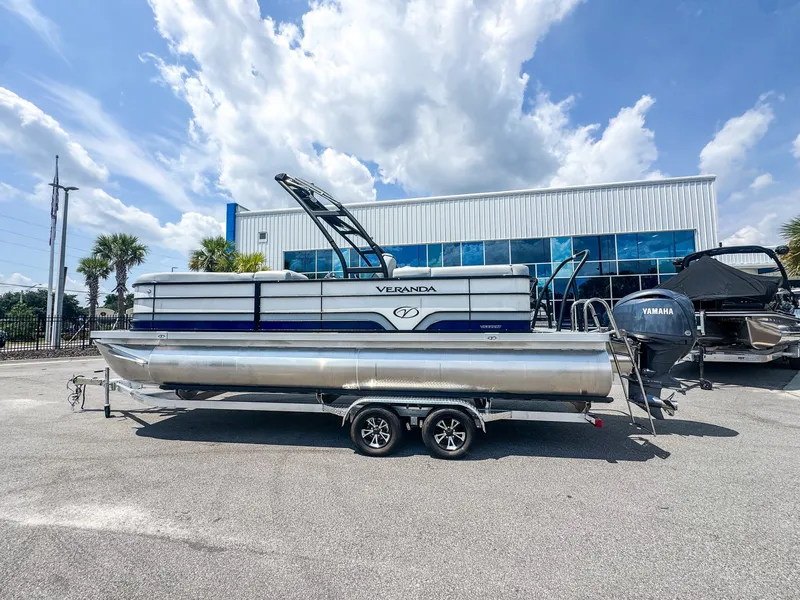 The Image of Veranda Vista View Series VISTA SPORT 22RC 2025 - 1