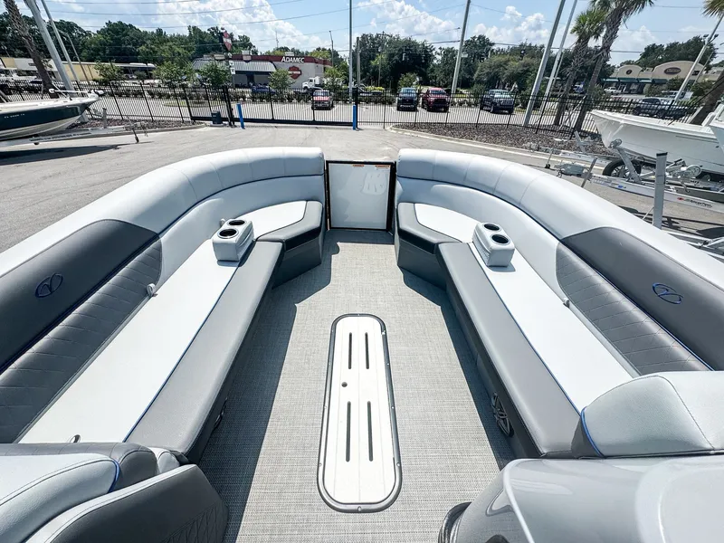 Slide: The Image of Veranda Vista View Series VISTA SPORT 22RC 2025 - 9