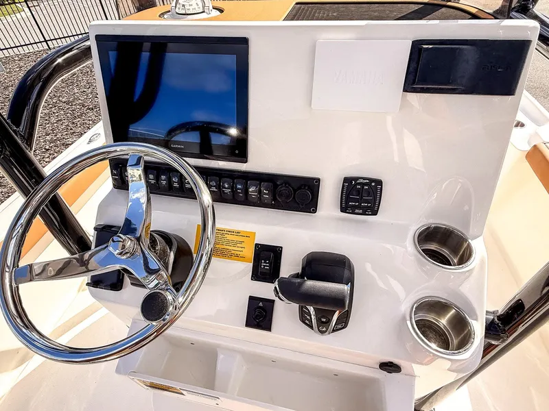 Slide: The Image of Key West 250 Bay Reef 2025 - 13