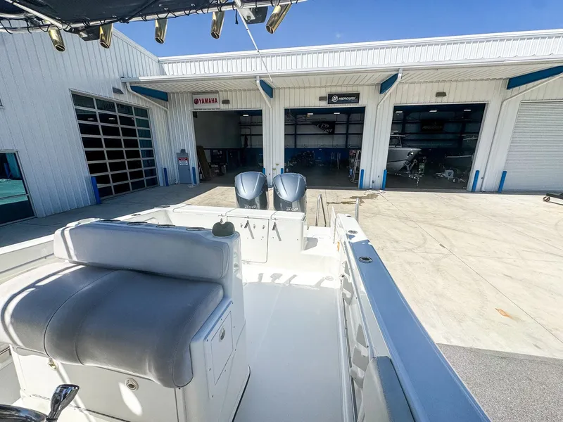 Slide: The Image of Triton CC 2895CC 2003 - 18