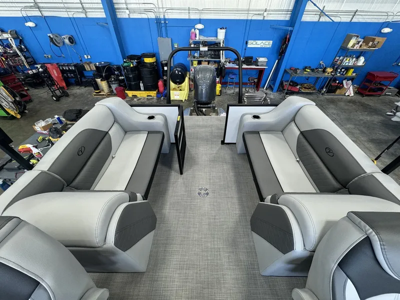 Slide: The Image of Veranda Vista View Series Vista Sport VS22RC 2025 - 9