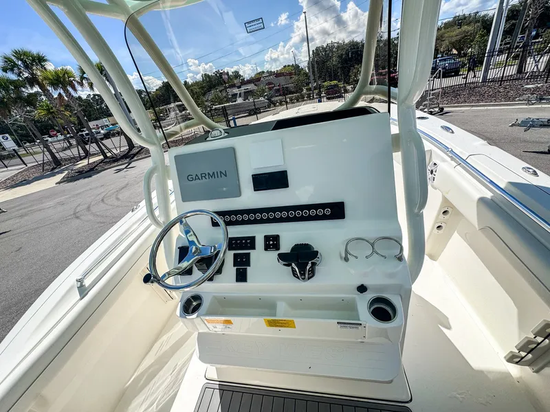 Slide: The Image of Key West 260CC 2026 - 10