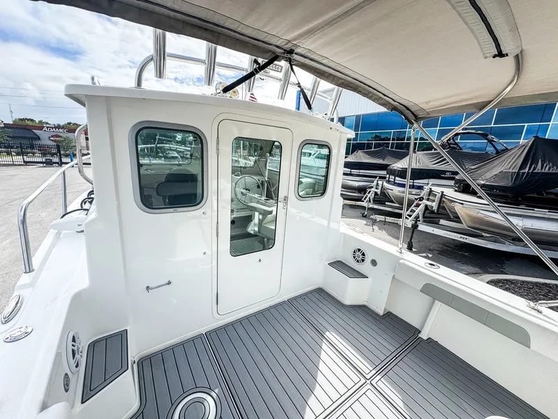 Slide: The Image of Parker 2120 SPort 2023 - 6