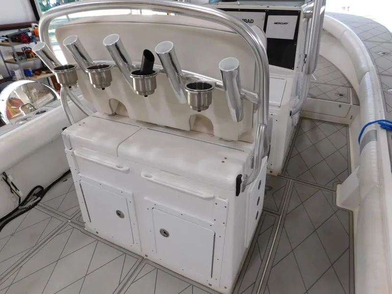 Slide: The Image of Regulator Marine 32 Center Console 2003 - 16