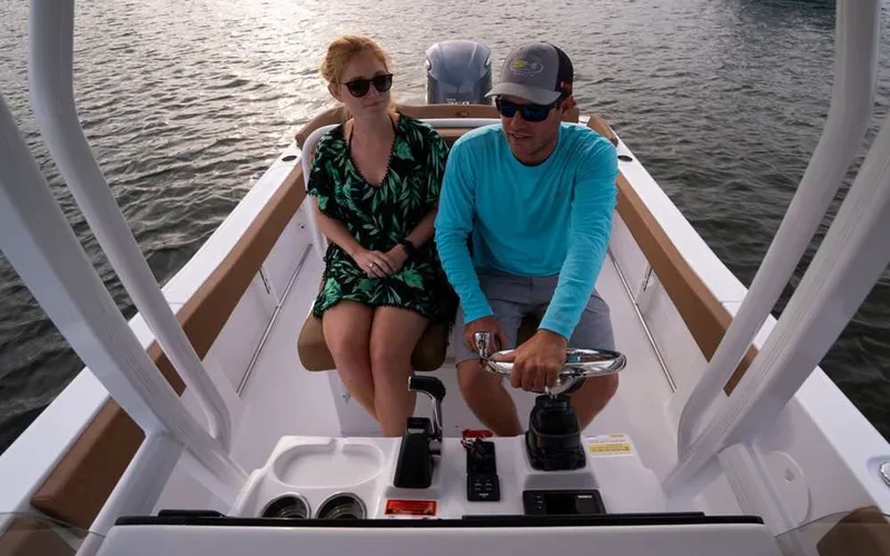 Slide: The Image of Sea Hunt Ultra 234 2026 - 7