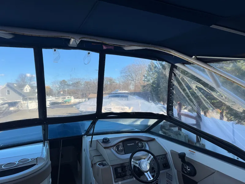 Slide: The Image of Sea Ray SDX 270 2016 - 20