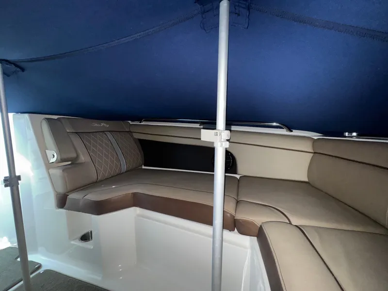 Slide: The Image of Sea Ray SDX 270 2016 - 5