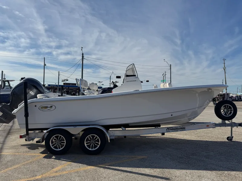 Slide: The Image of Sea Hunt Ultra 219 2026 - 3