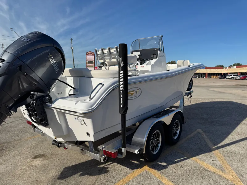 Slide: The Image of Sea Hunt Ultra 219 2026 - 8