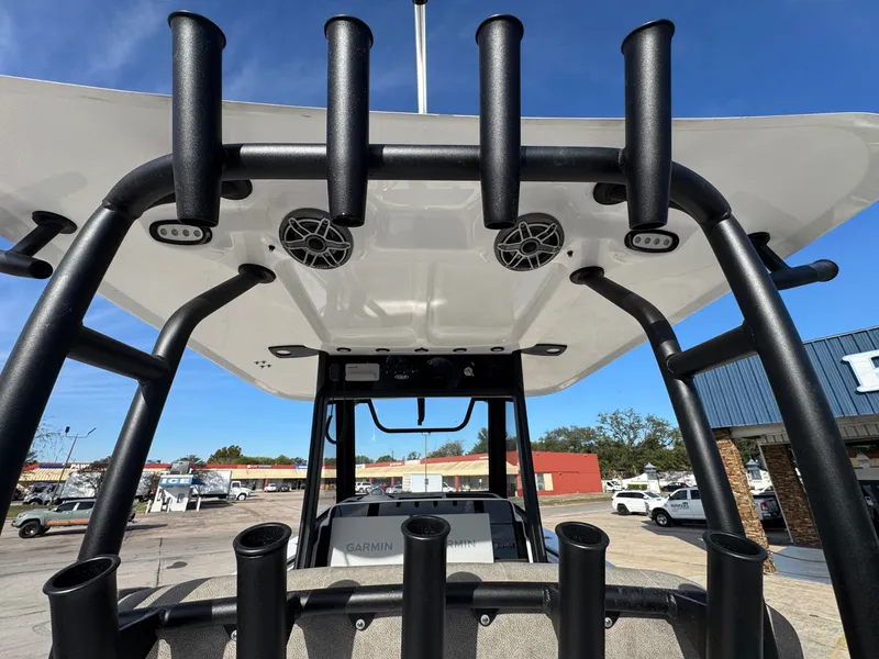 Slide: The Image of Sea Hunt Gamefish 28 Forward Seating 2026 - 11