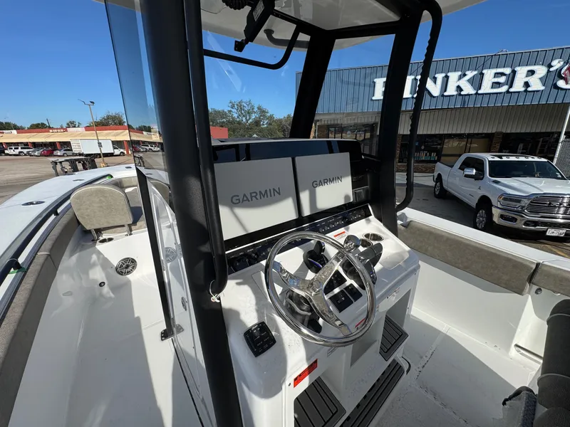 Slide: The Image of Sea Hunt Gamefish 28 Forward Seating 2026 - 12