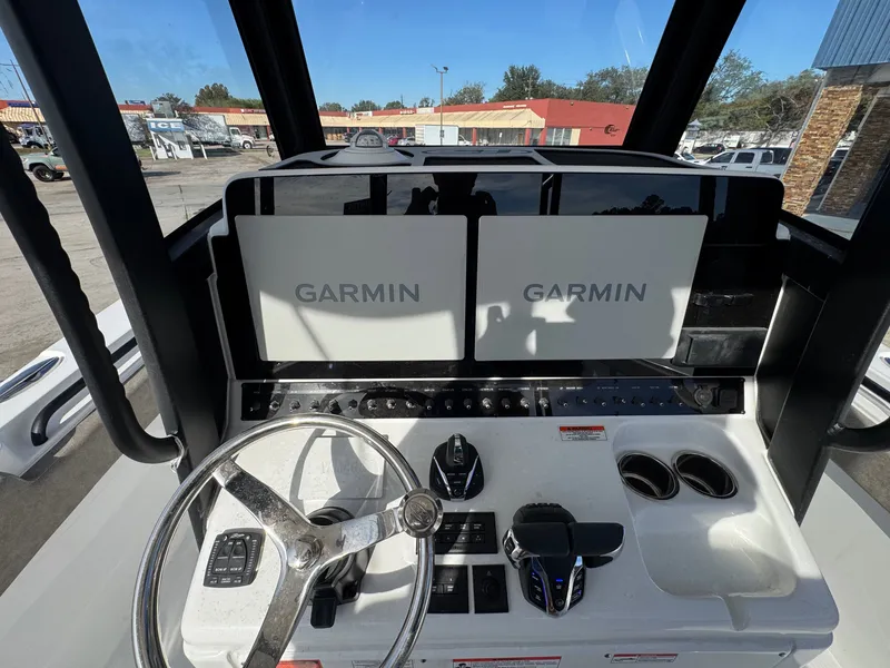 Slide: The Image of Sea Hunt Gamefish 28 Forward Seating 2026 - 26