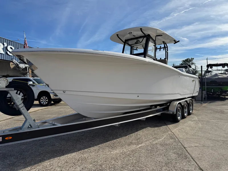 Slide: The Image of Sea Hunt Gamefish 28 Forward Seating 2026 - 4