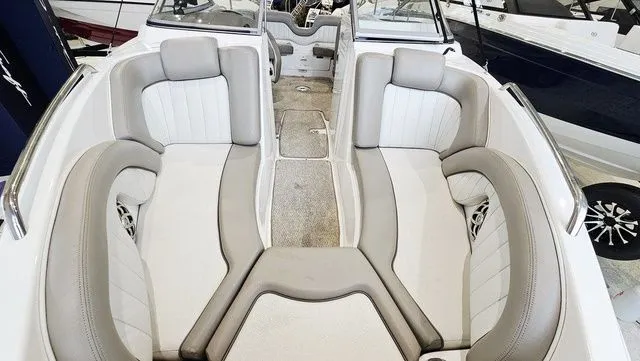 Slide: The Image of Yamaha 232 Limited 2009 - 17