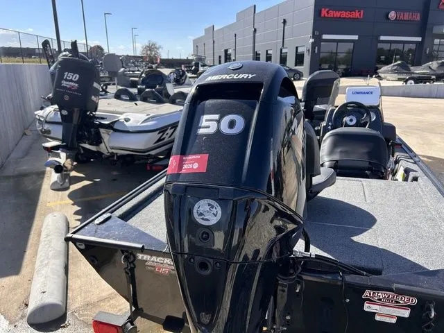 Slide: The Image of Tracker Bass Tracker Classic XL 2023 - 7