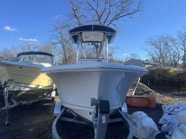 Slide: The Image of Sea Hunt Ultra 219 2024 - 3