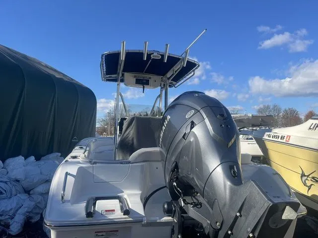 Slide: The Image of Sea Hunt Ultra 219 2024 - 4