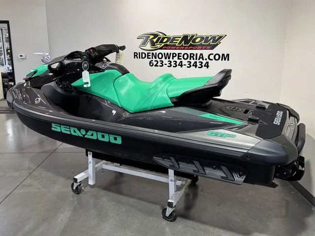 Slide: The Image of Sea-Doo GTI SE 170 2026 - 10