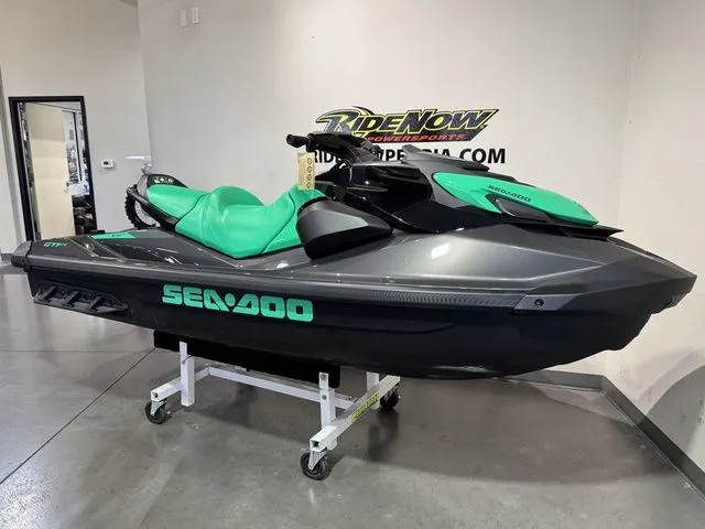 Slide: The Image of Sea-Doo GTI SE 170 2026 - 5