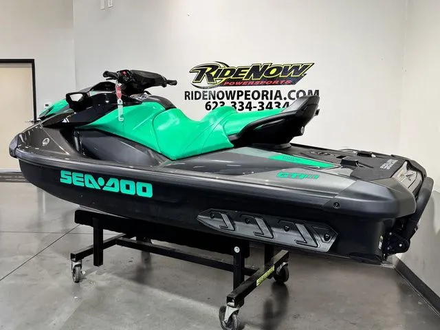 Slide: The Image of Sea-Doo GTI SE 170 2026 - 11