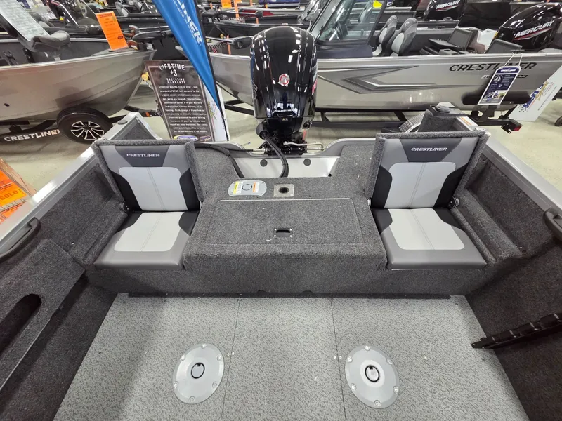 Slide: The Image of Interior of Crestliner 1750 HAWKWT JS boat, model year 2026. - 18