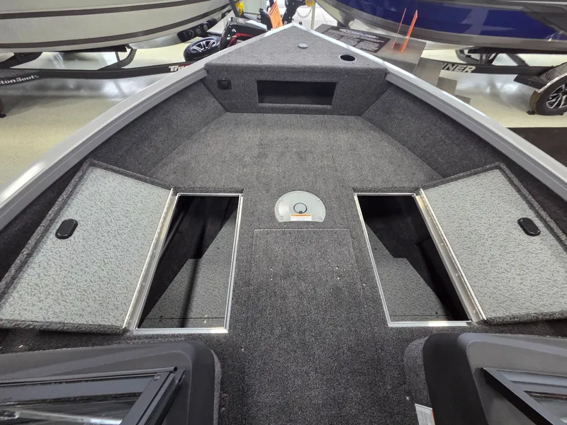 Slide: The Image of Interior view of 2026 Crestliner 1750 HAWKWT JS boat deck. - 8