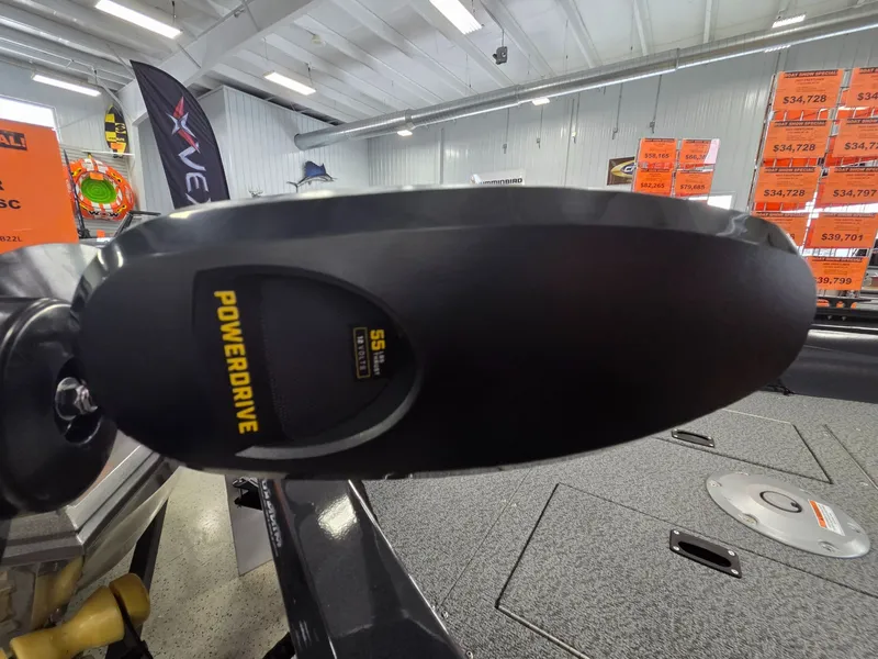 Slide: The Image of Crestliner 1650 Kodiak Tiller 2026 - 10