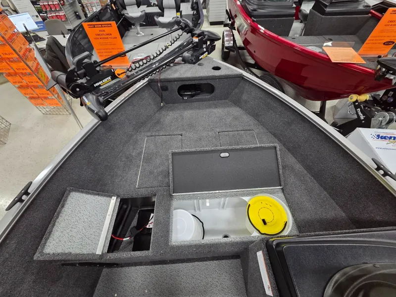 Slide: The Image of Crestliner 1650 Kodiak 2026 - 8