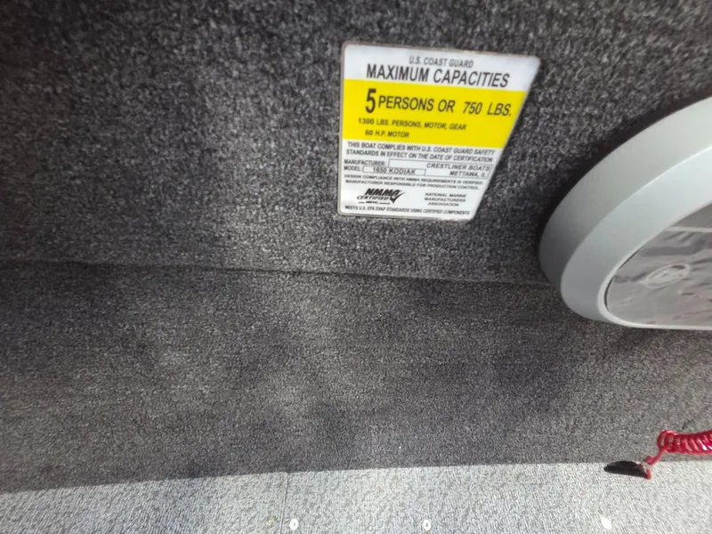 Slide: The Image of Crestliner 1650 Kodiak 2026 - 24