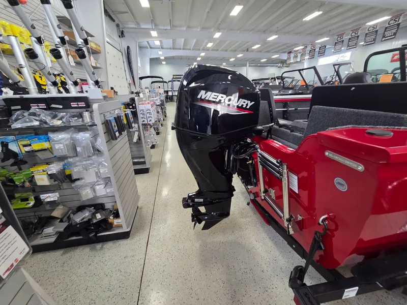 Slide: The Image of Crestliner 1650 Kodiak 2026 - 5