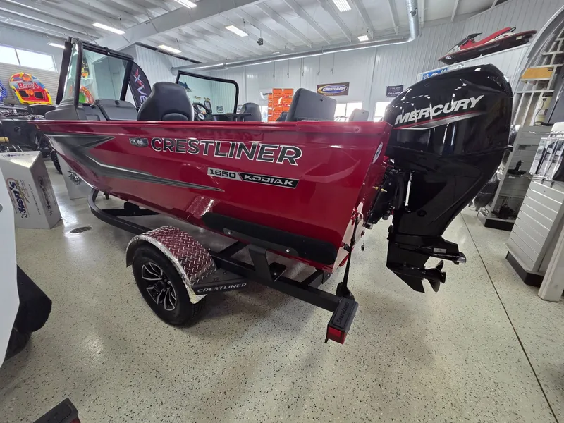 Slide: The Image of Crestliner 1650 Kodiak 2026 - 7