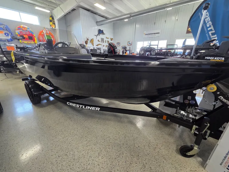 Slide: The Image of Crestliner 1650 Hawk 2026 - 4